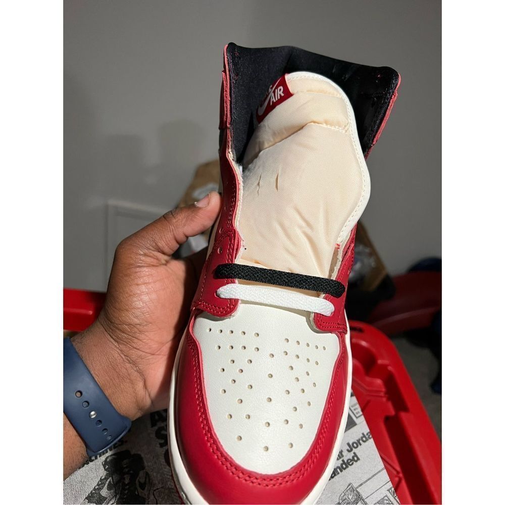 Air Jordan 1 Retro High OG 'Chicago Lost & Found' DZ5485-612 size 12 - Picture 7 of 10